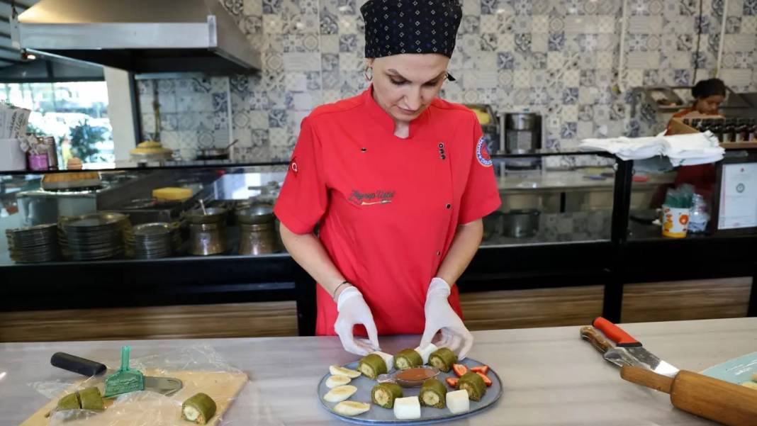 Adana’da Tatlıya Uzak Doğu Dokunuşu! Sushi Kadayıf Yapıldı 3